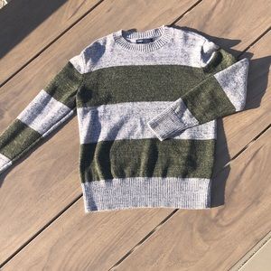 Gap Kids Green and Gray Sweater size 8